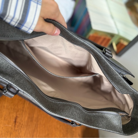 Tumi Sinclaire Business Tote - Picture 10 of 13